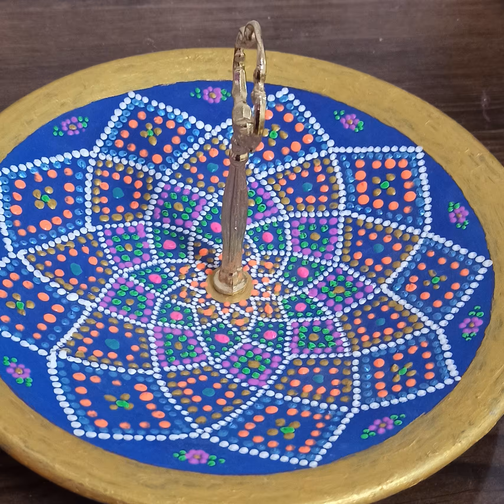 شیرینی خوری یه طبقه