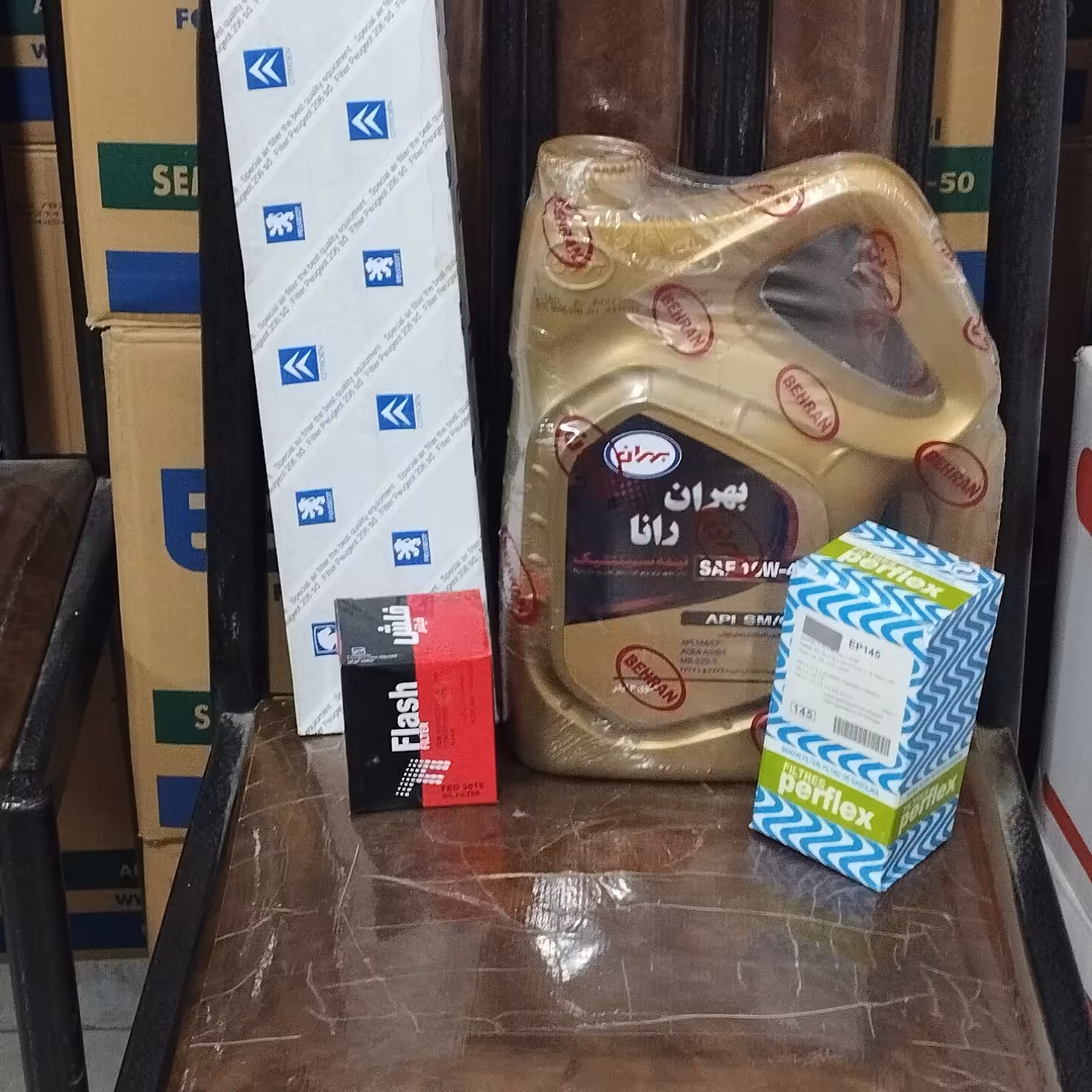 بسته تعویض روغن موتور بهران رانا 10.40