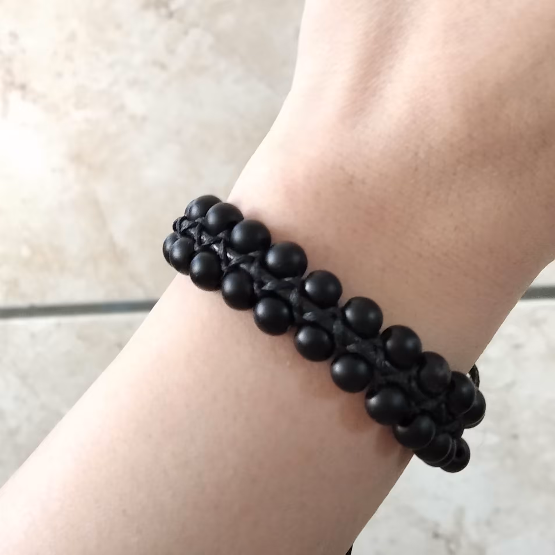 دستبند مهره‌ای اونیکس