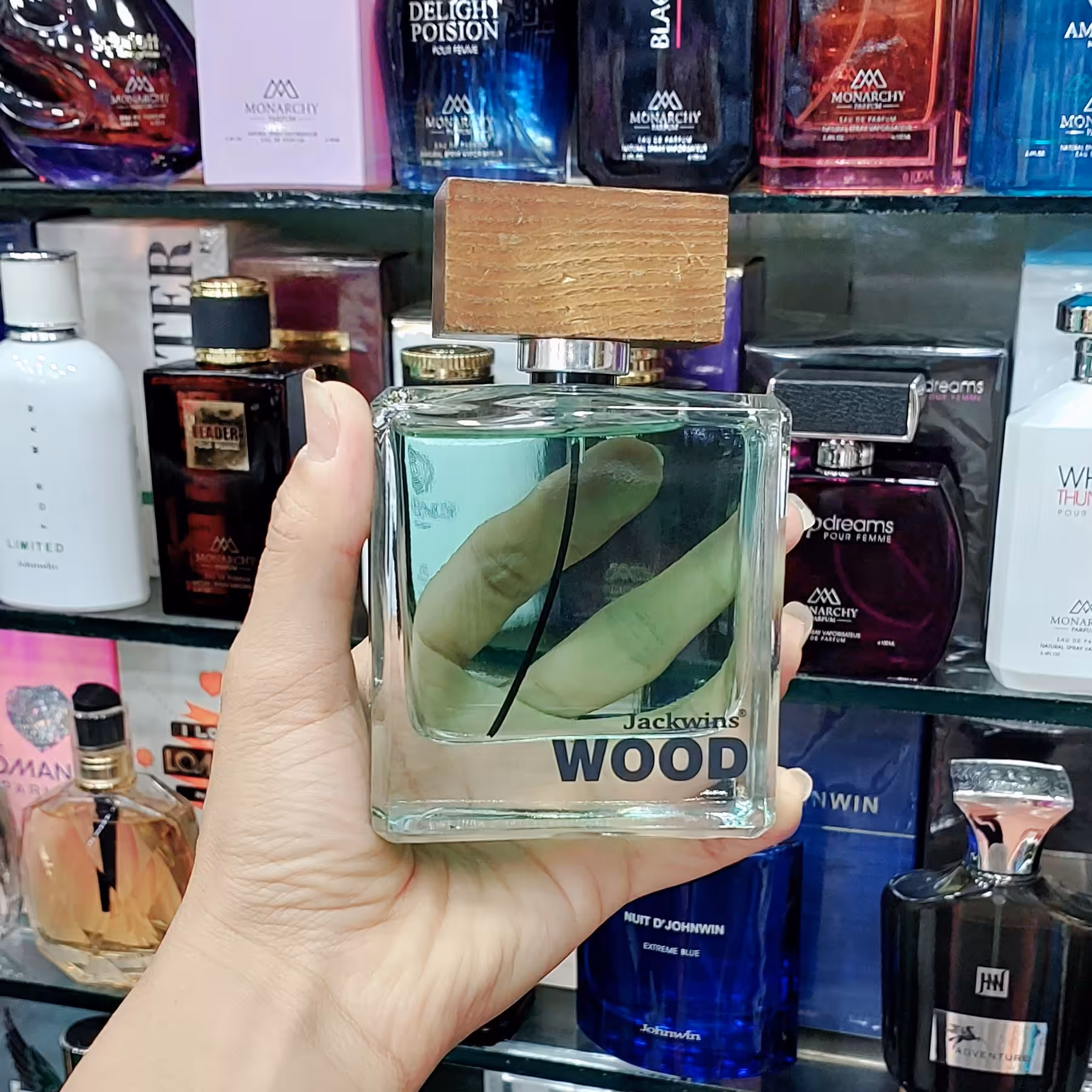 عطر ادکلن دسکوارد2 هی وود قهوه ای مردانه اورجینال اماراتی 100 میل DSQUARED  He Wood