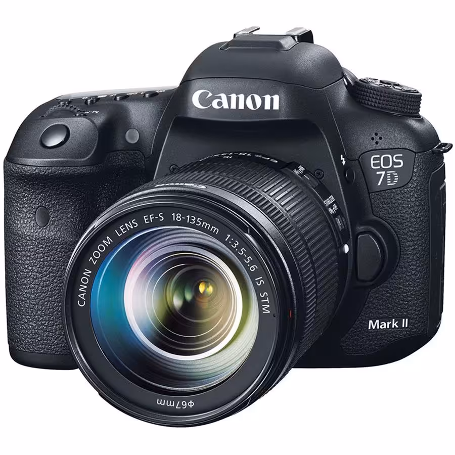 دوربین دیجیتال کانن مدل 7 D مارک 2 کیت 18-135