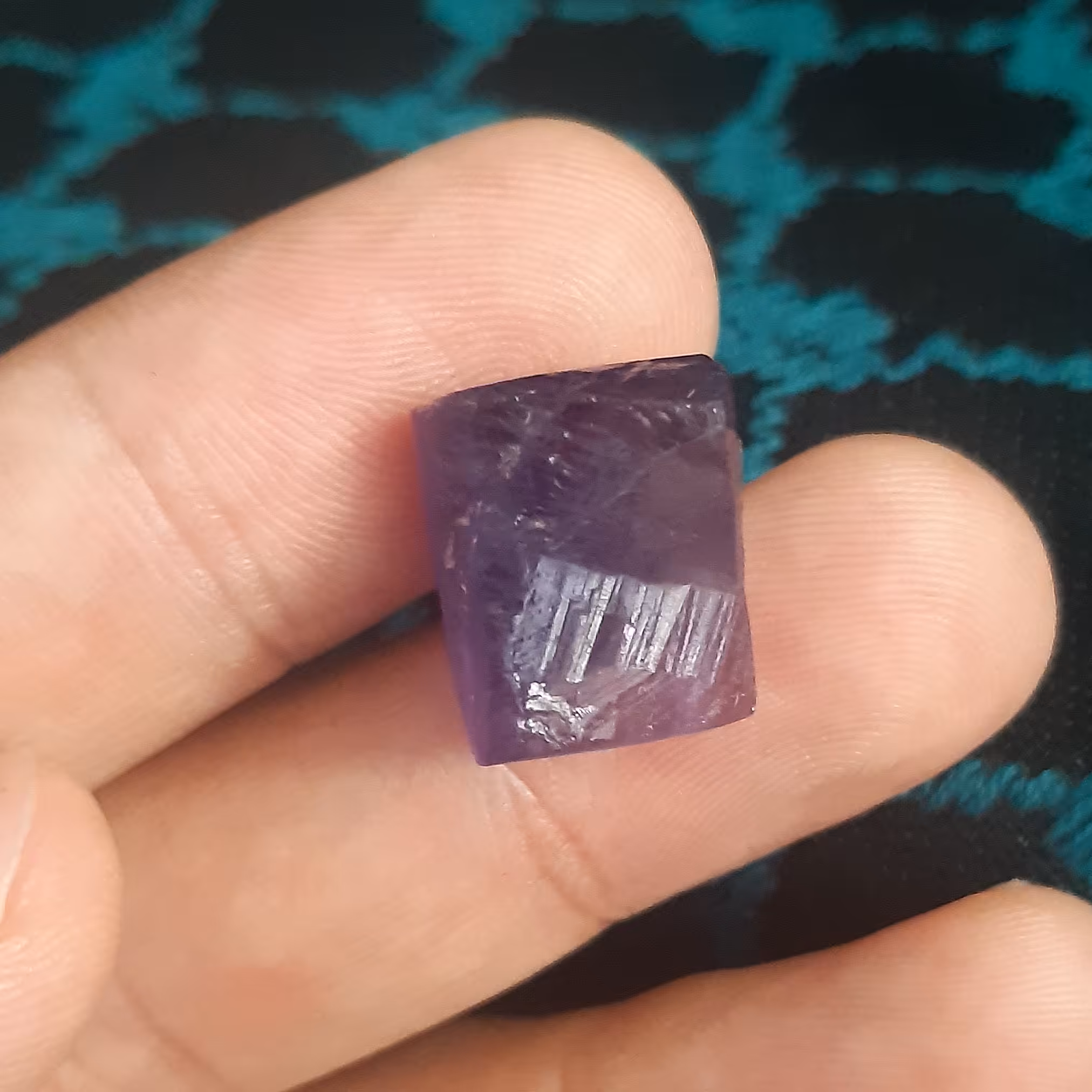 نگین آمیتیست دفرمه طبیعی و معدنی