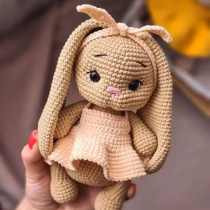 خرگوش دلبر گوش دراز 