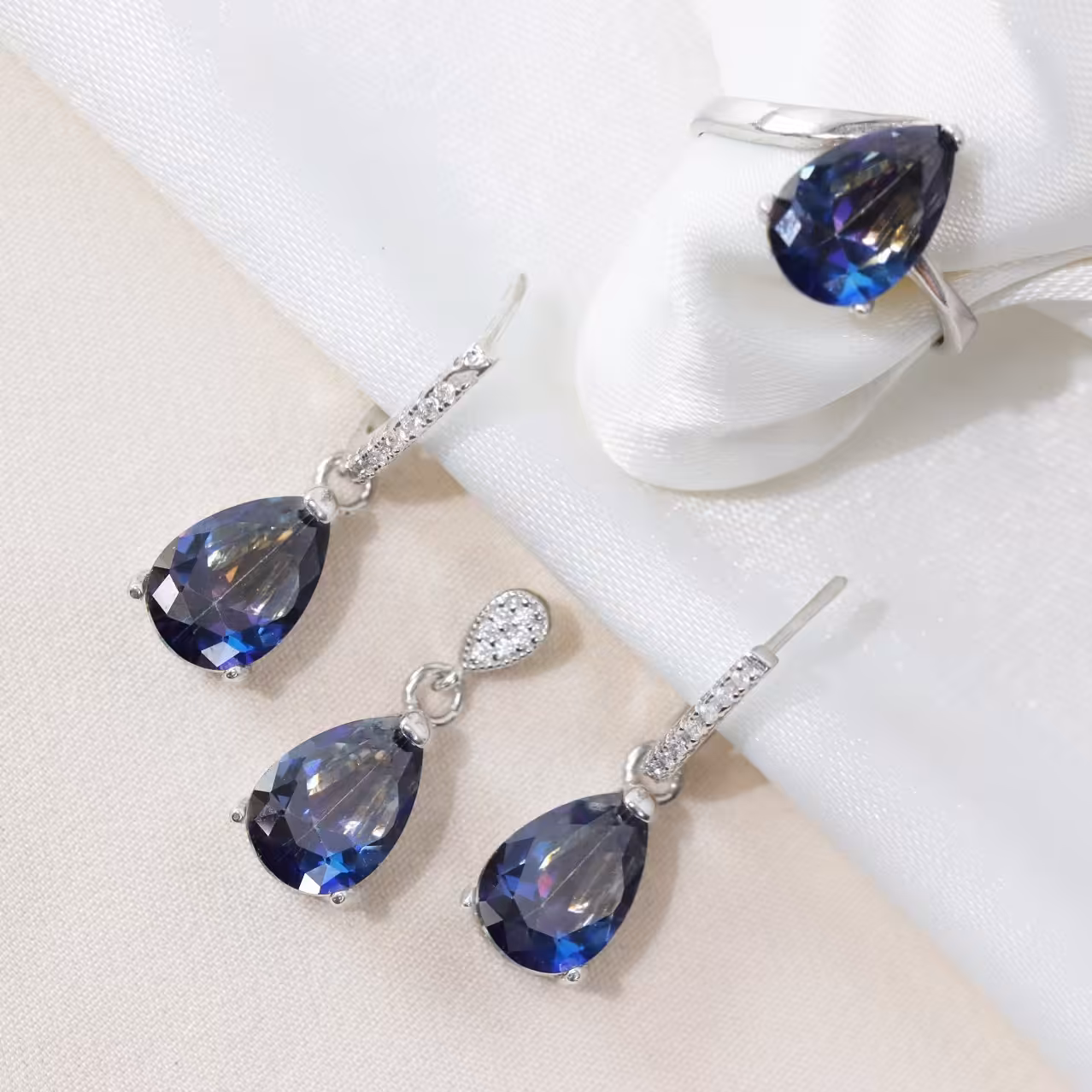 نیم ست نقره میکرو کد S-10181-9.5