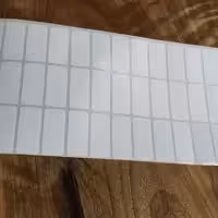 برچسب 6000 عددی ابعاد 1.8 در 3  چسبندگی عالی برچسب سفید  لیبل قیمت 