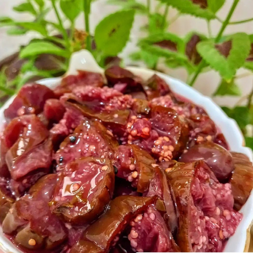 ترشی بادمجان اناری یک کیلویی گیلانرشت