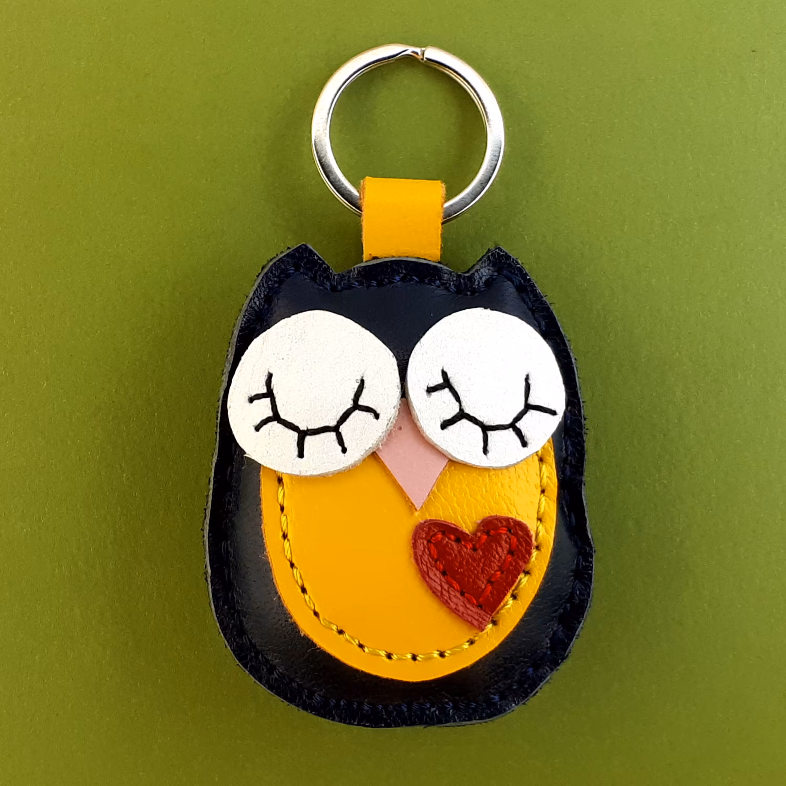 جاکلیدی چرم طبیعی دست دوز طرح جغد