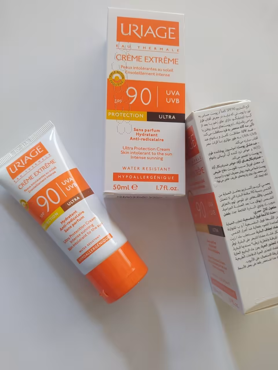 کرم ضد افتاب اوریاژ spf 90 حاوی کرم پودر
