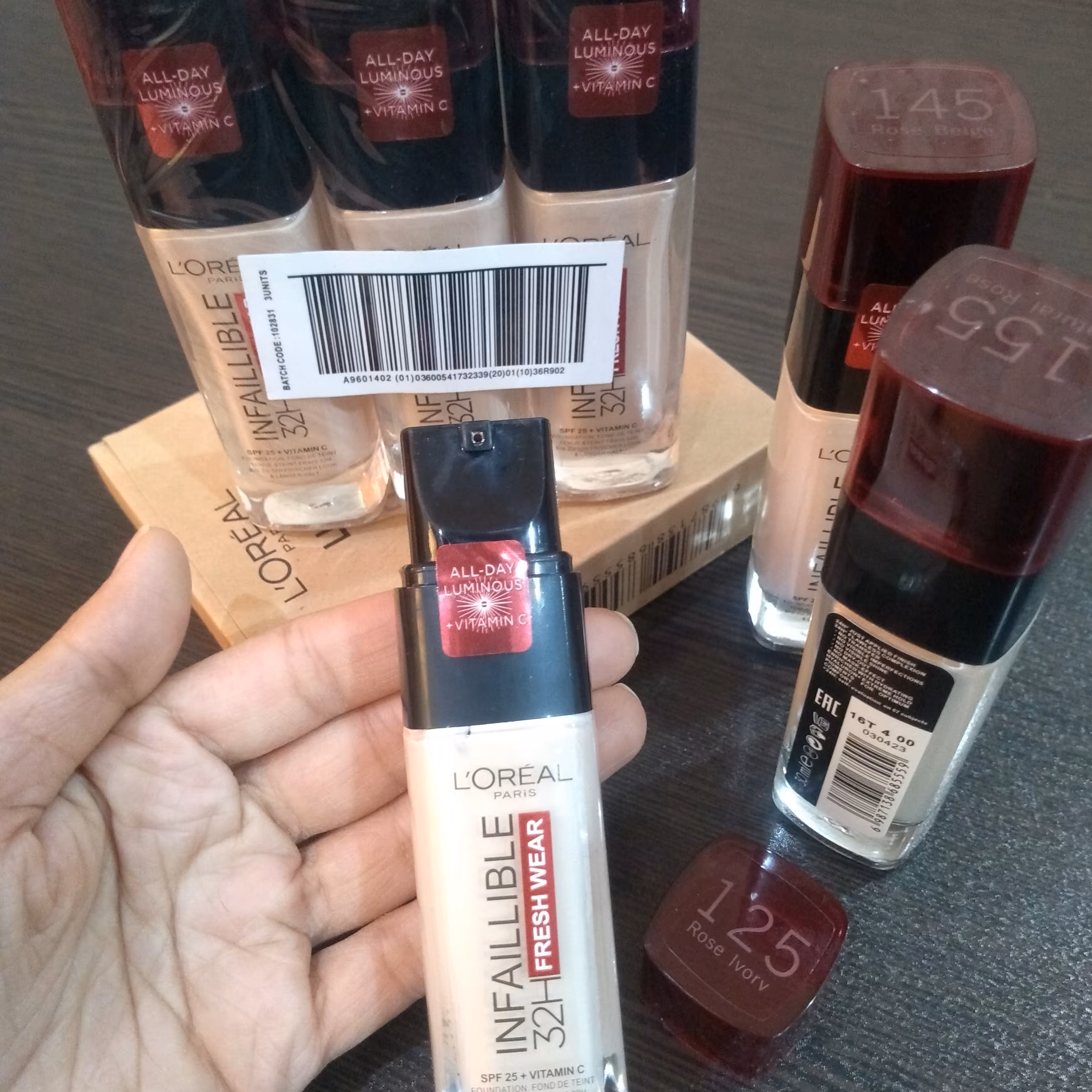 کرم پودر طبیعی اینفلیبل 32 ساعته فرش ویر لورئال شماره125