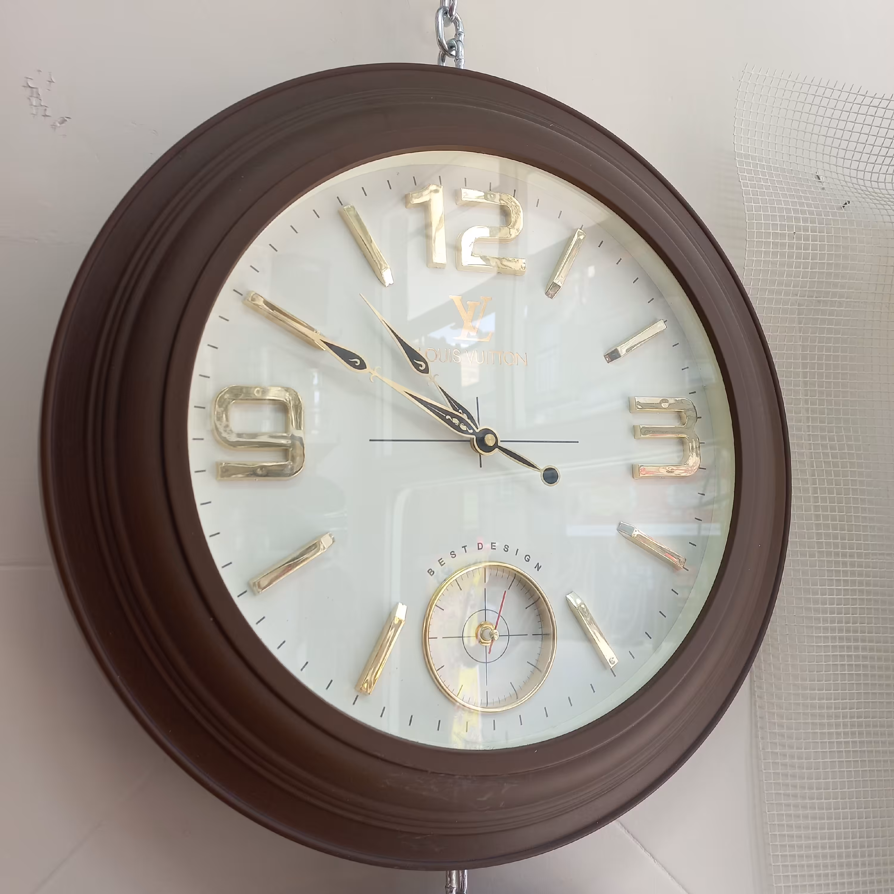 ساعت دیواری دوموتوره