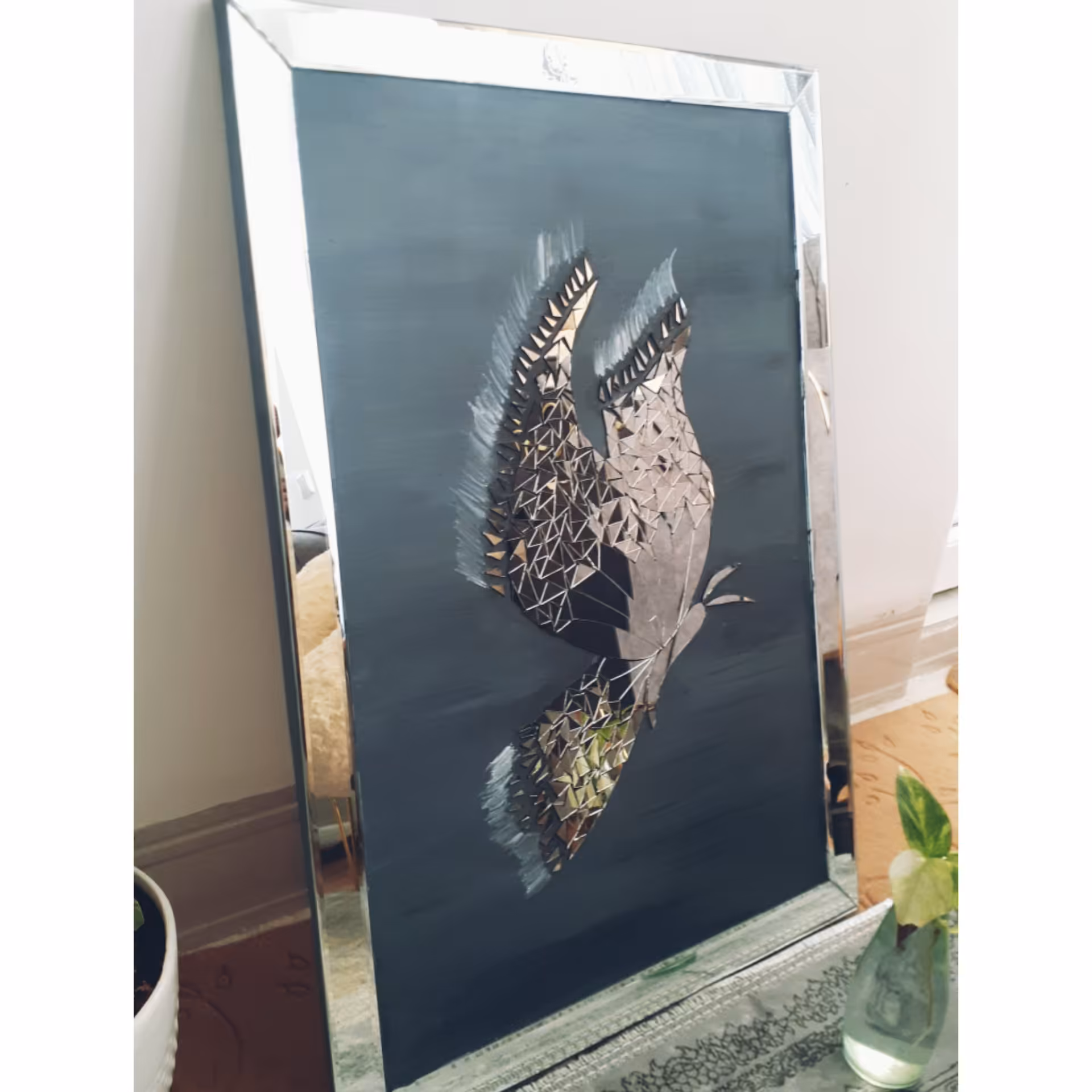 تابلو آینه کاری شده طرح پروانه نیمه