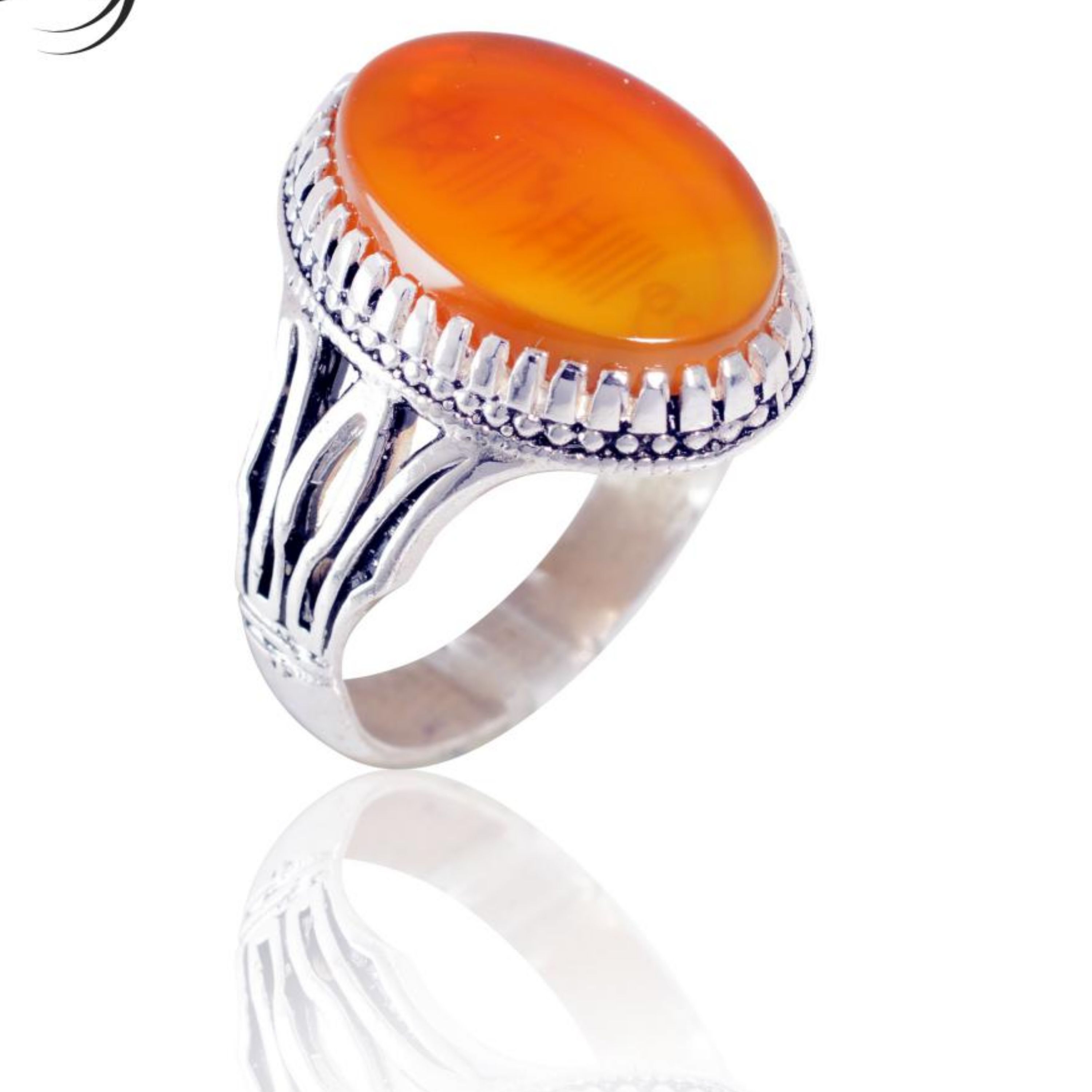 انگشتر نقره نگین نارنجی دور حاشیه دار طرح سیاه قلم رنگ ثابت دارای کد 1546
