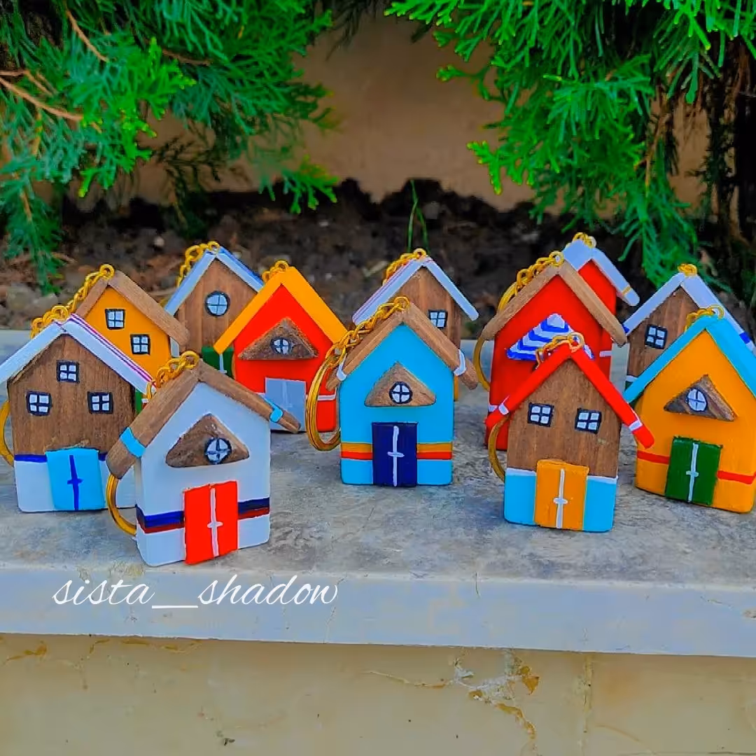 جاسوئیچی طرح کلبه چوبی