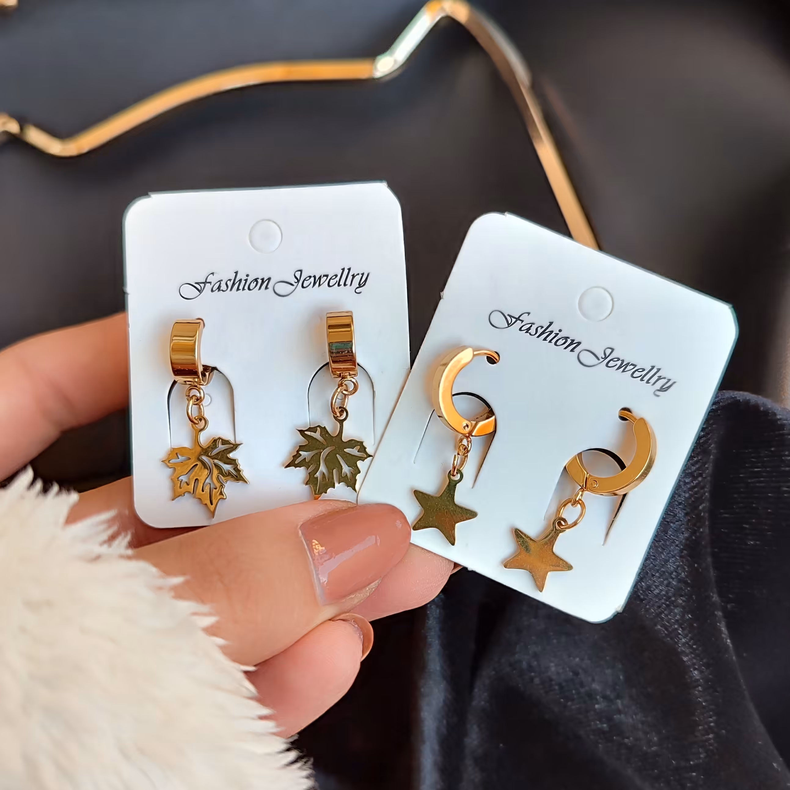 گوشواره استیل ضدحساسیت برگ و ستاره  مناسب استفاده روزانه طرح موردنظرتونو در چت بگید