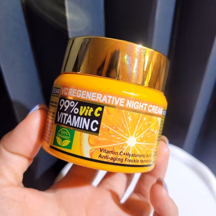 کرم شب و روز ویتامین سی ووکالی