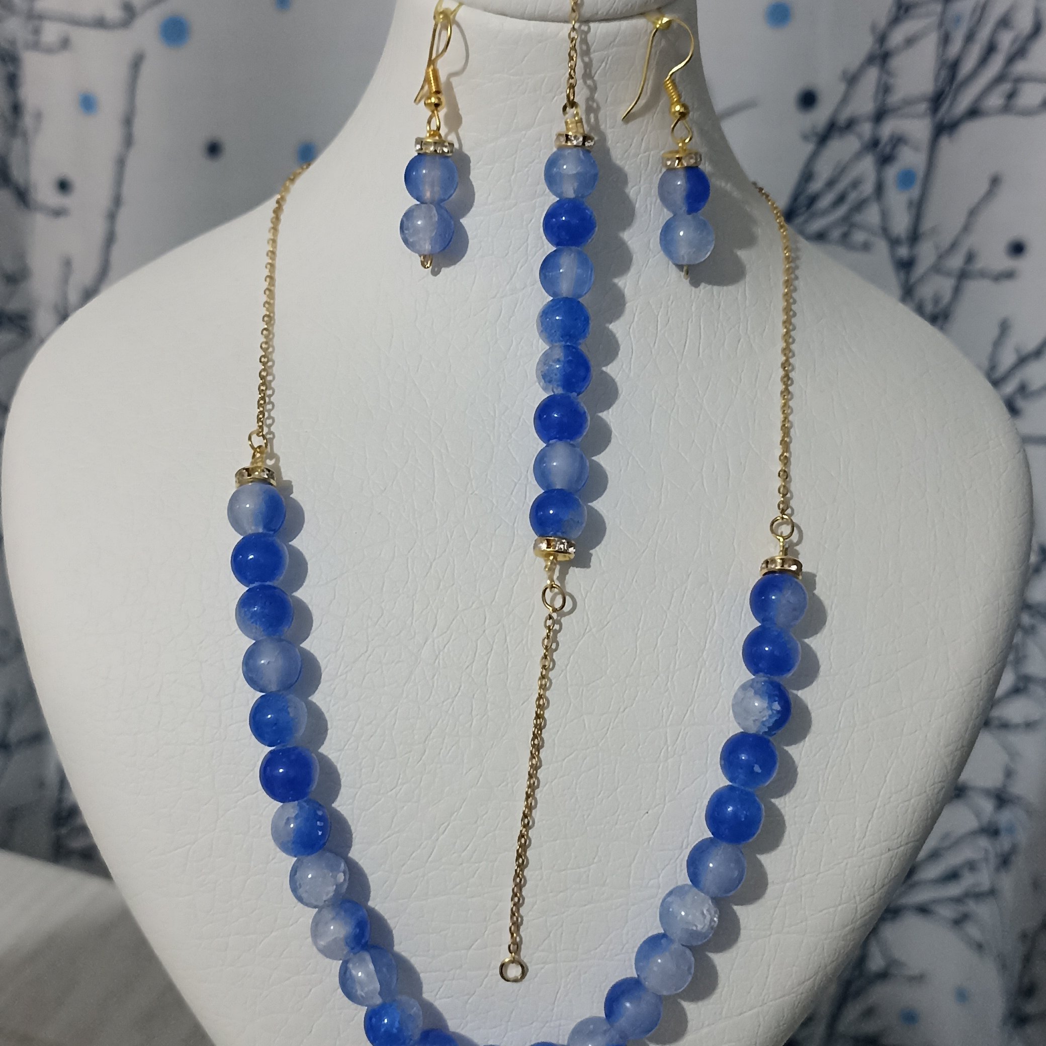 سرویس  سنگ چشم ببر آبی 