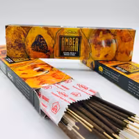 آمبروود/برند میسباح/وزن50 گرم/حدودا 25شاخه/رایحه گرم