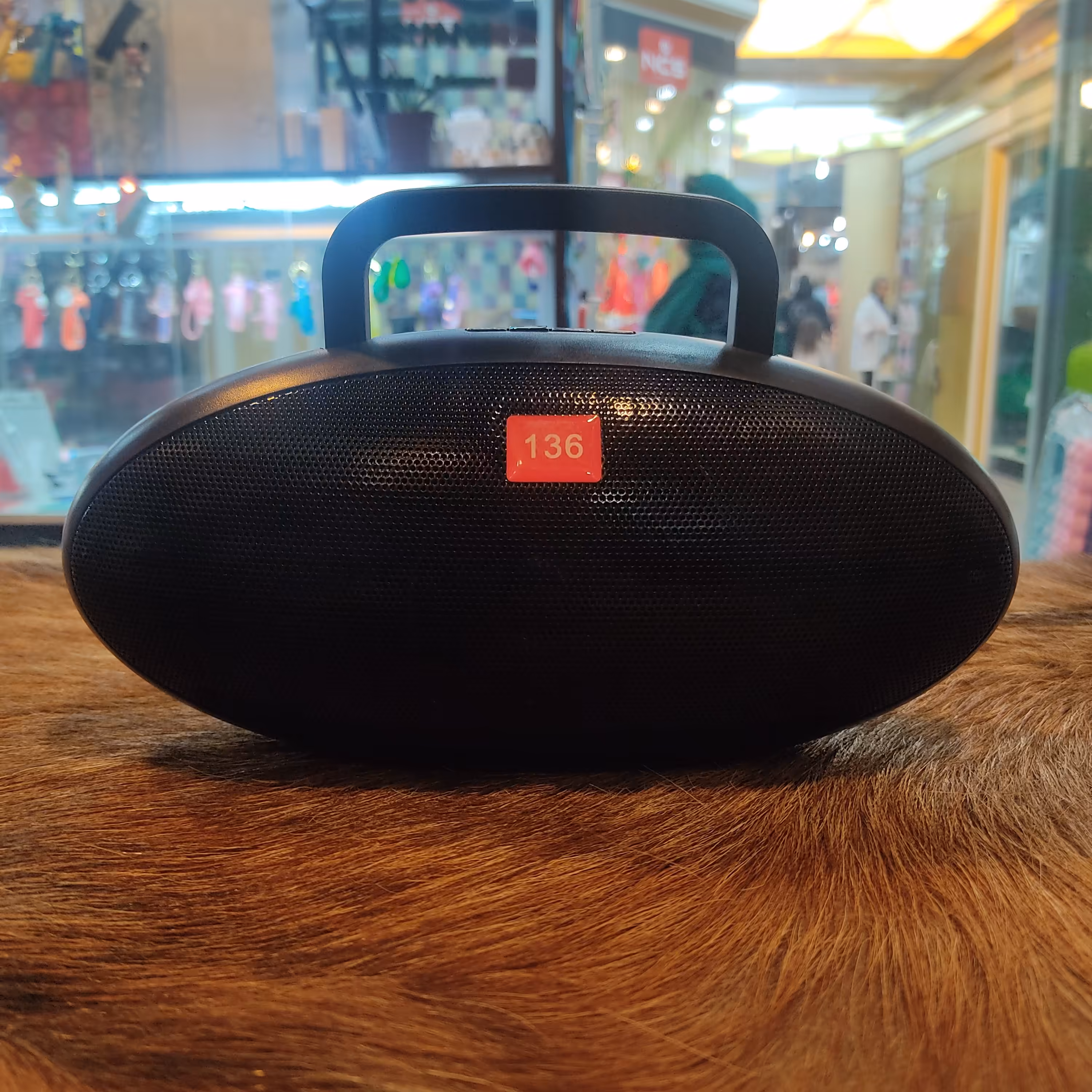 اسپیکر 136 با کیفیت