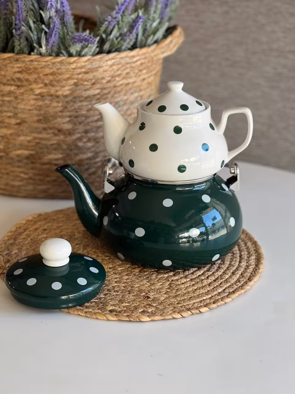 کتری قوری لعابی طرح خالخالی رنگ سبز