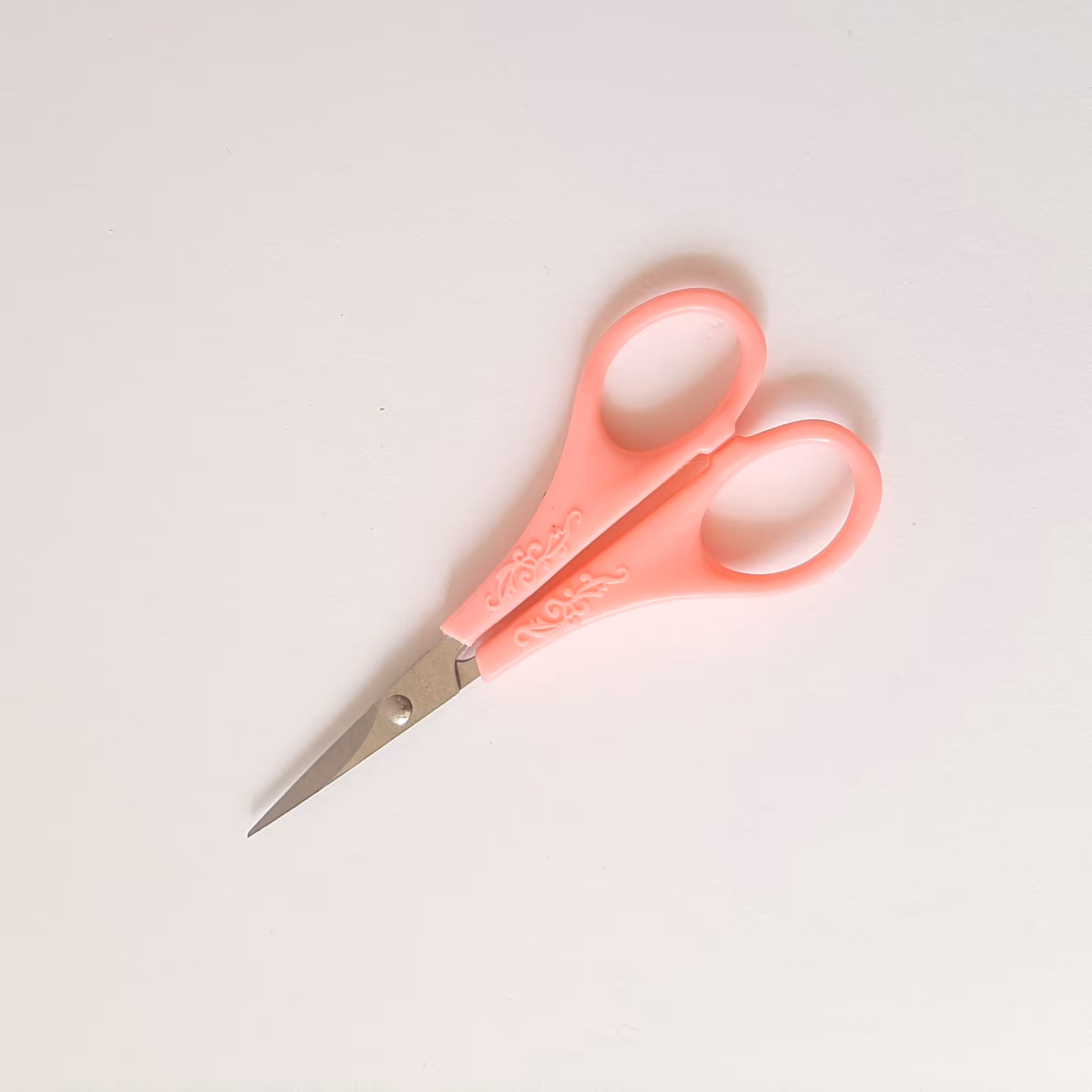 قیچی ابرو کوچک