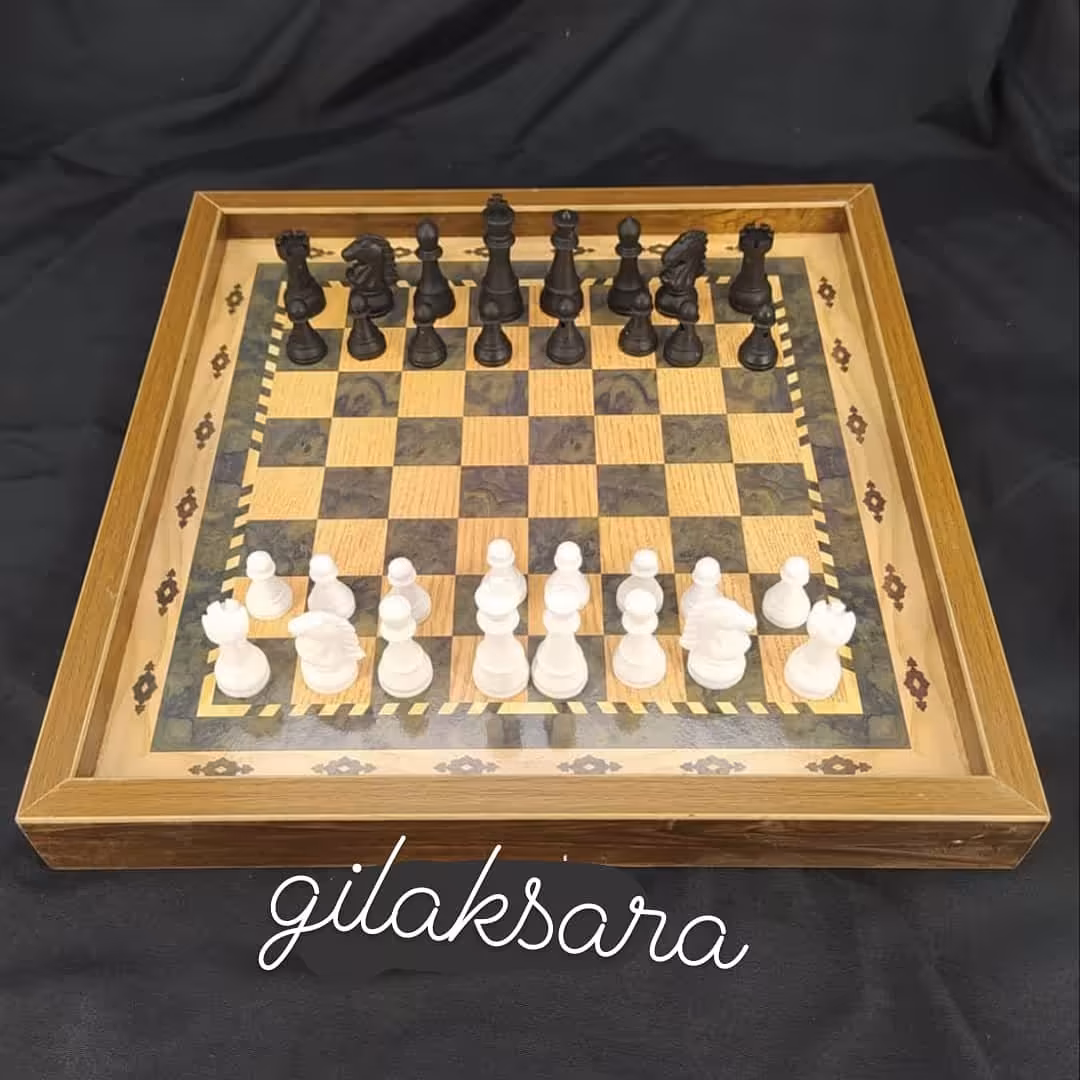 صفحه شطرنج وبازی دوز