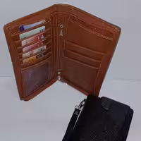 کیف جامدارکی چرم با کیفیت جادار رنگ بندی متنوع