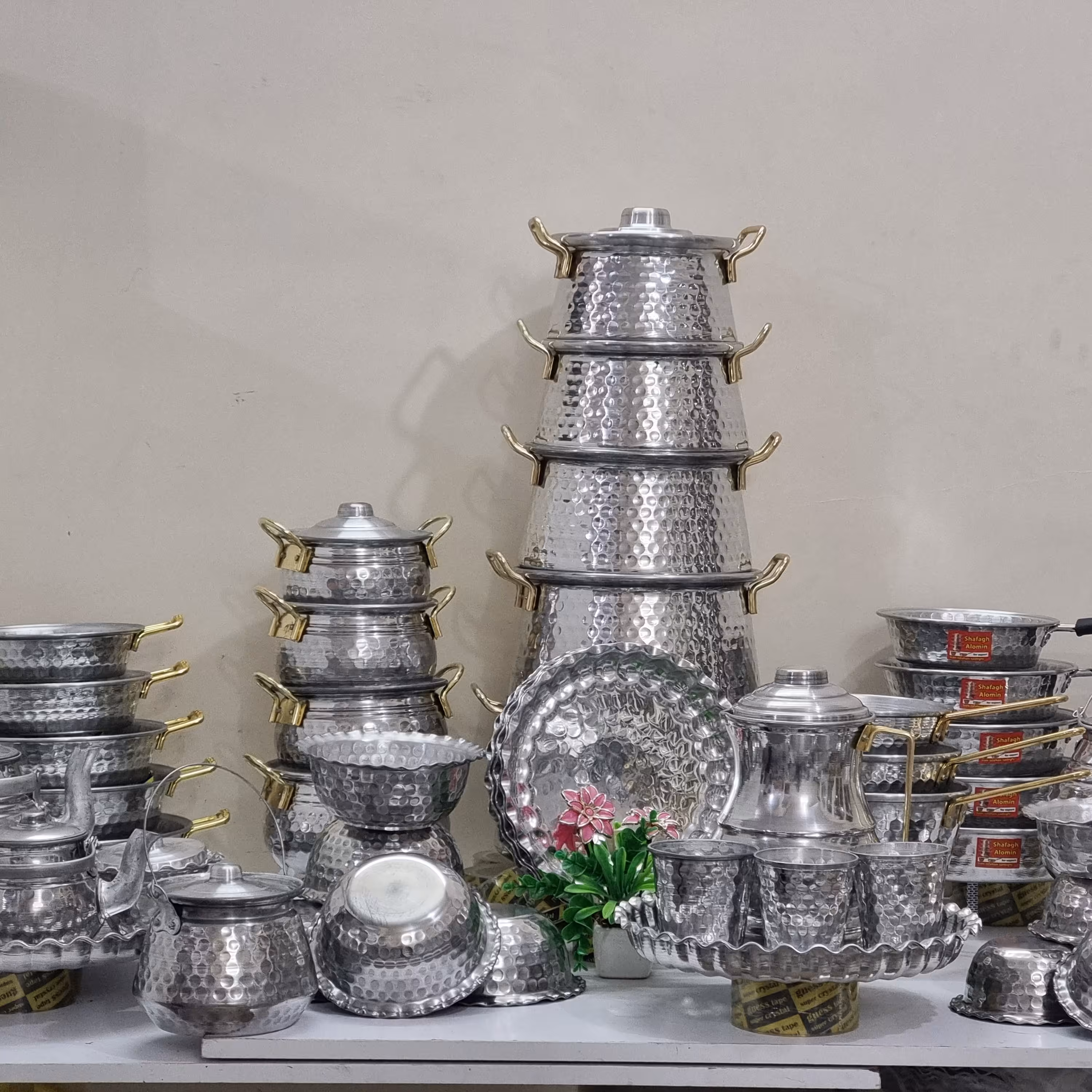 سرویس 66 پارچه  روحی چکشی 