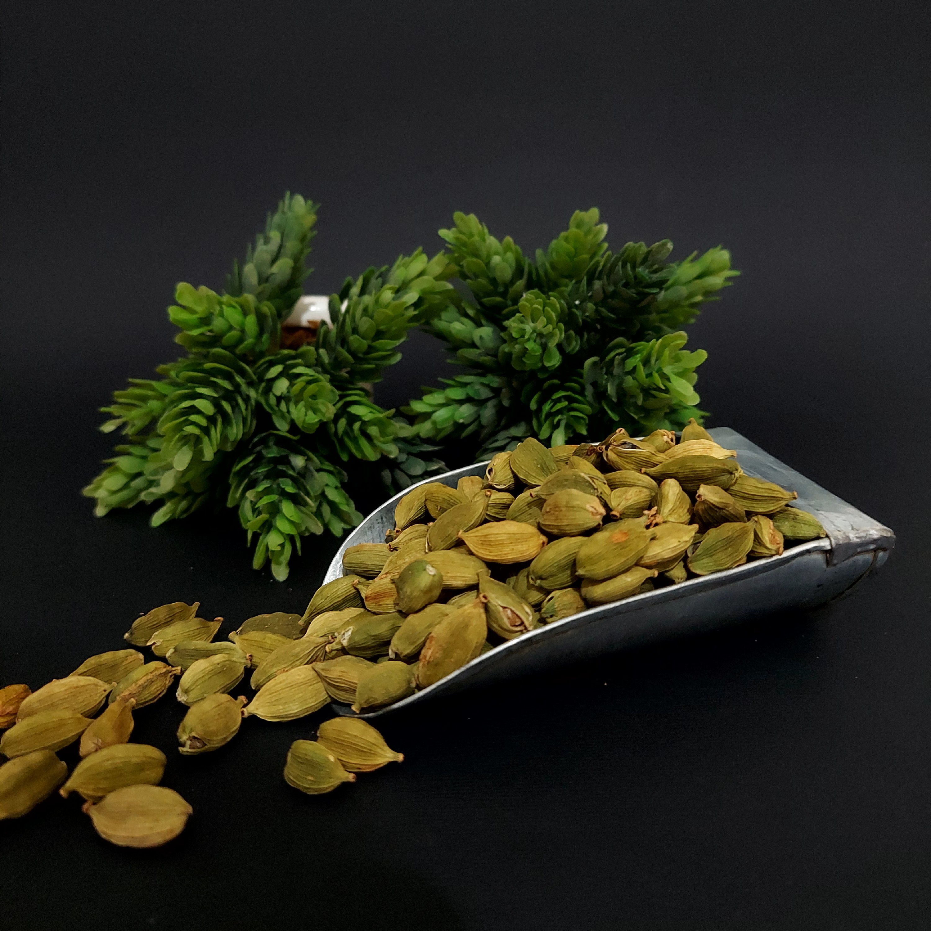 هل سبز اعلاء (10 گرمی)عطاری چیلی