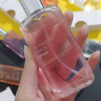 عطر شیرین و دخترونه *یک هلوی زمینی* (A earthly peach)، برند شیمانگ (shimang)، 50 میل اورجینال