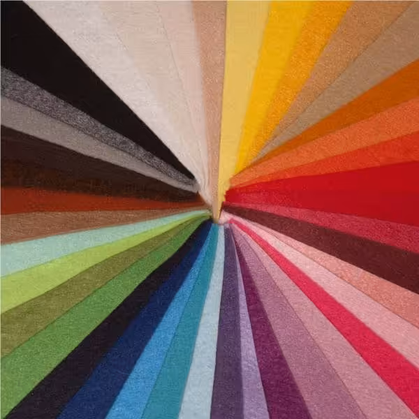 پک 10 عددی نمد سایز A4  در 10 رنگ متفاوت