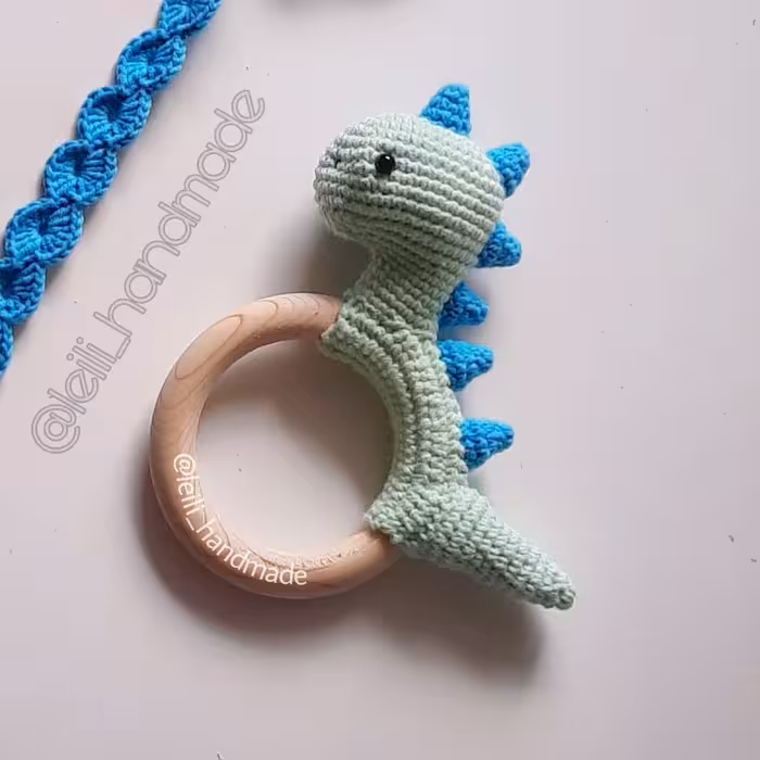 جغجغه بافتنی دایناسوری سبز پاستیلی 