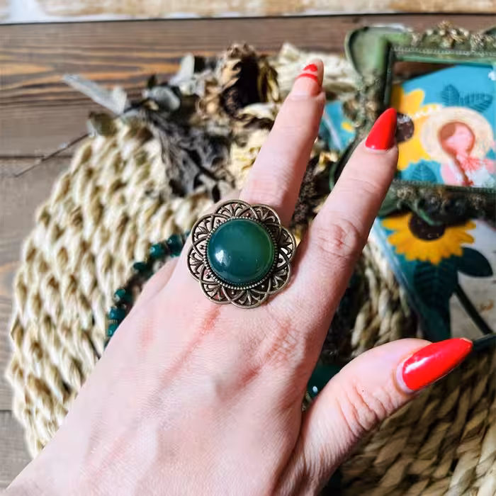 انگشتر عقیق سبزرنگ کد Ang01