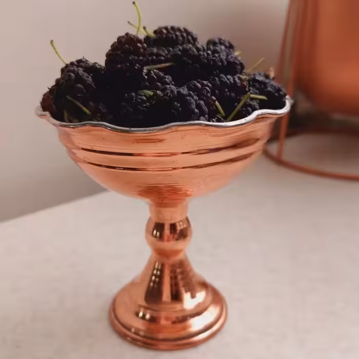 بستنی خوری مسی سایز 3. ارتفاع 11 قطر 9 سانت در مس نمونه زنجان