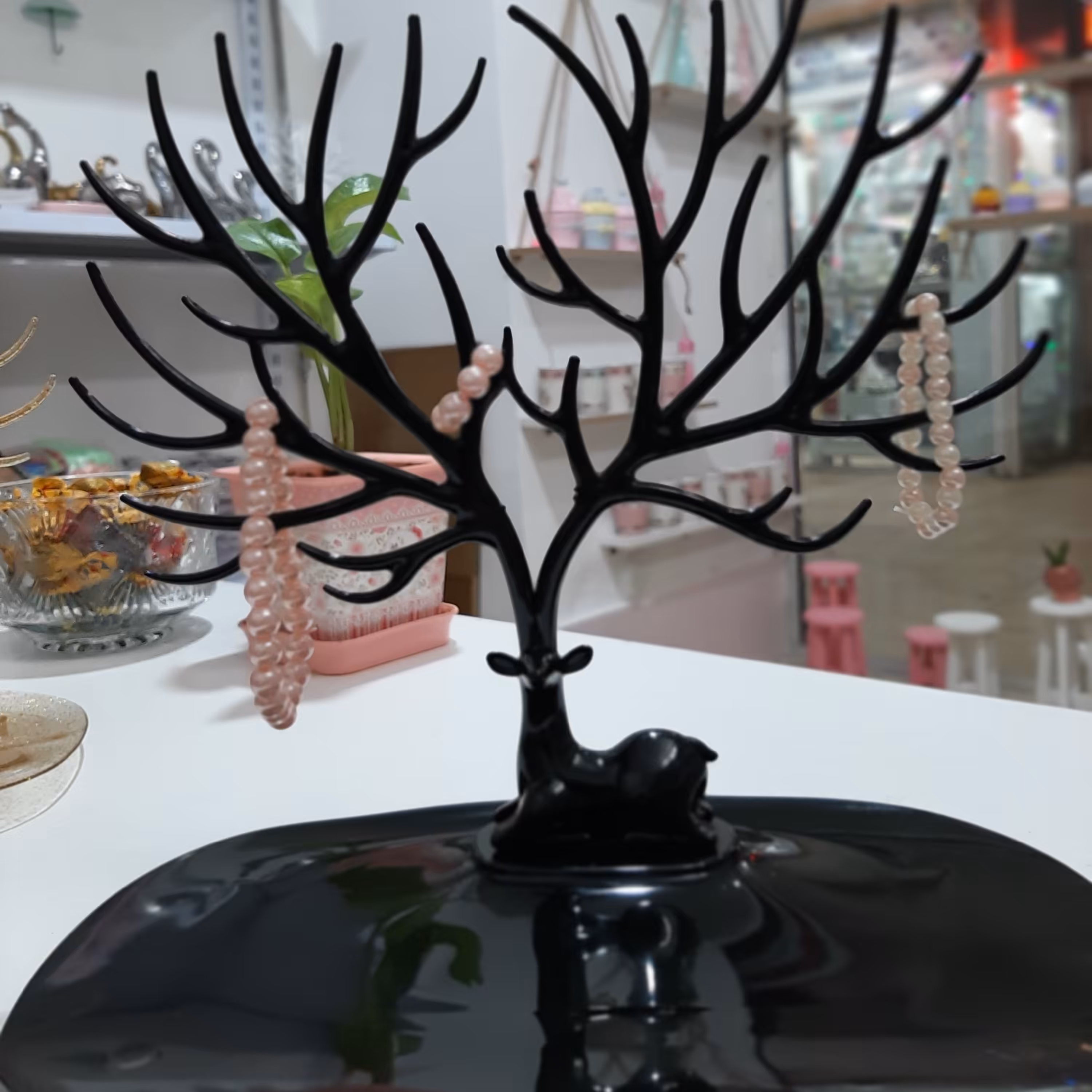 جا  جواهری  طرح گوزن  ازجنس پلاستیک فشرده 