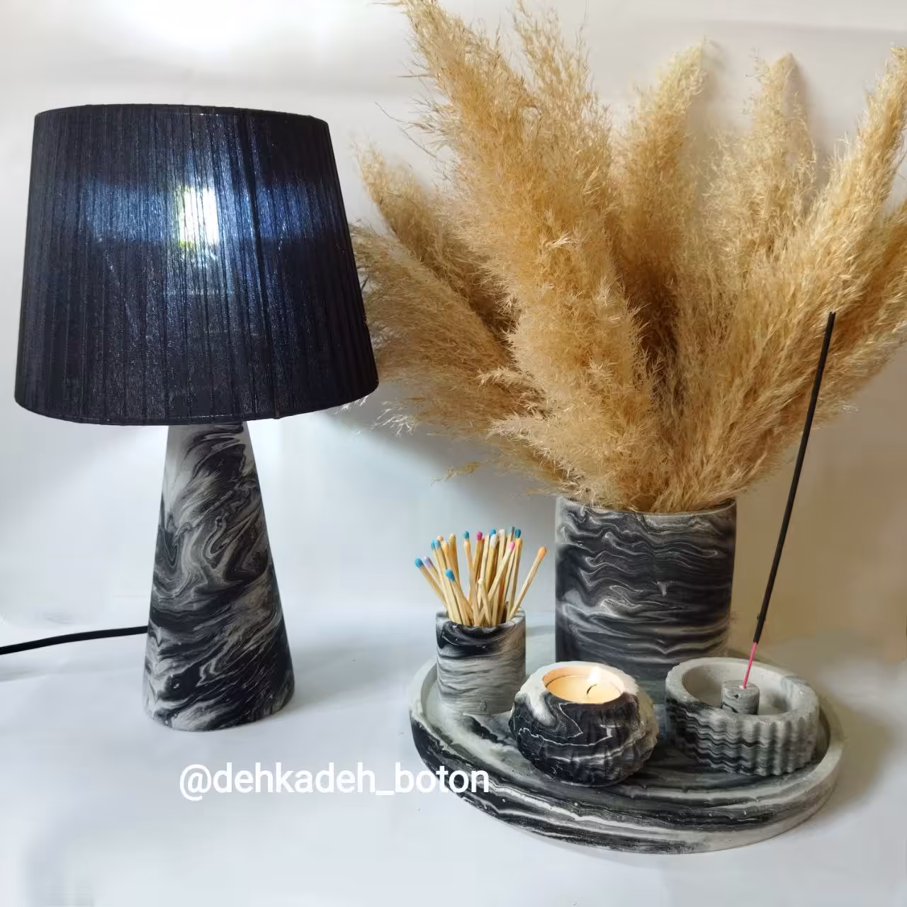 ست سینی و آباژور رگه مشکی