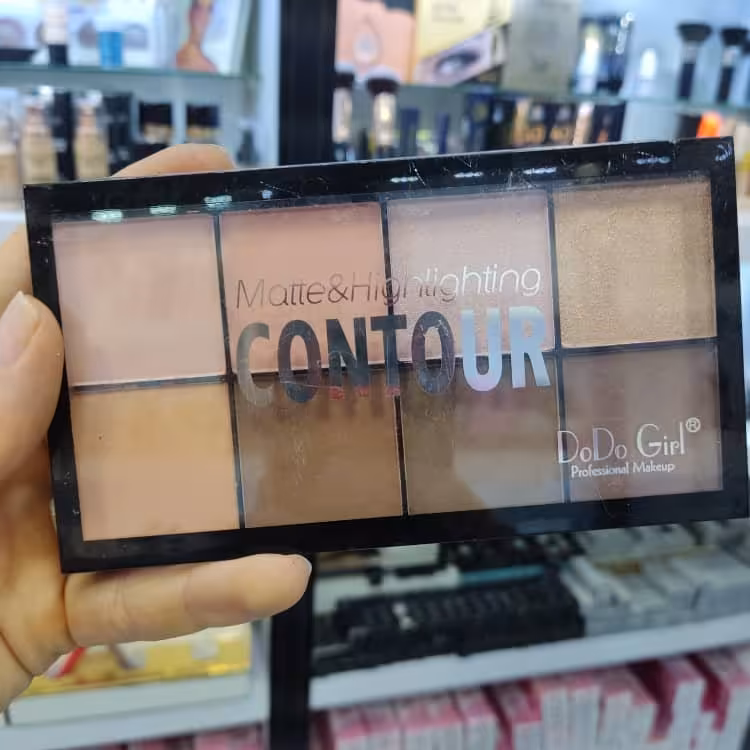 پالت کانتور و کانسیلر و هایلایت