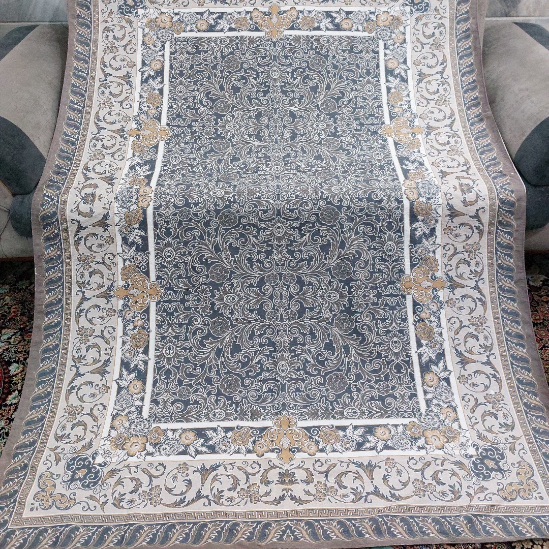 زیرسفره ، رومیزی ، روتختی و.... جنس مخمل فشرده