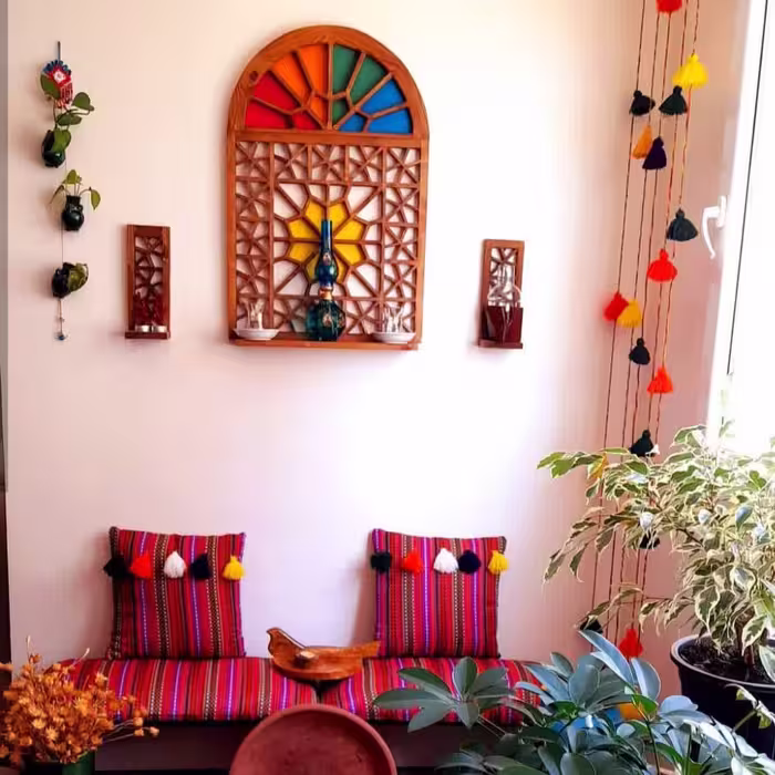 دیوارکوب و دو شلف گره چینی چوبی