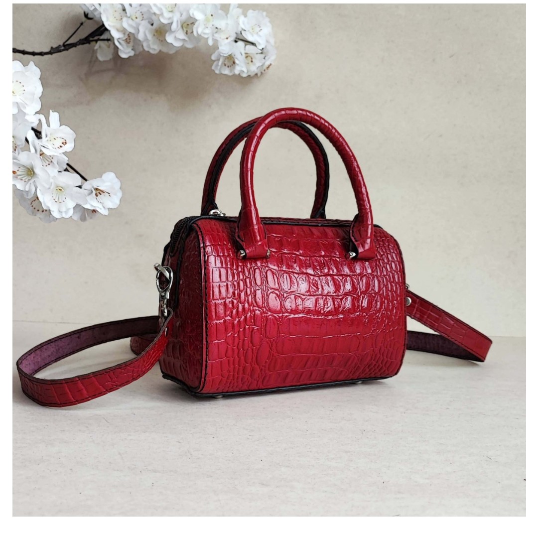 کیف زنانه مینیمال چرم گاوی طبیعی ارسال رایگان