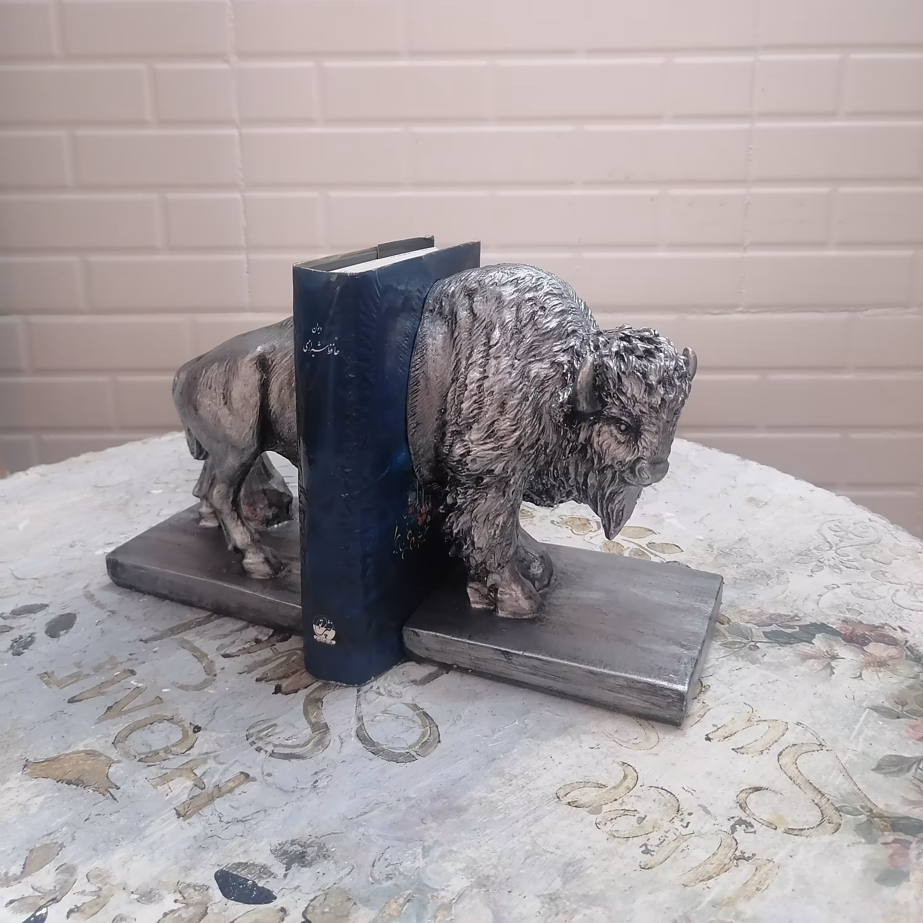 هولدر کتاب طرح کرگدن