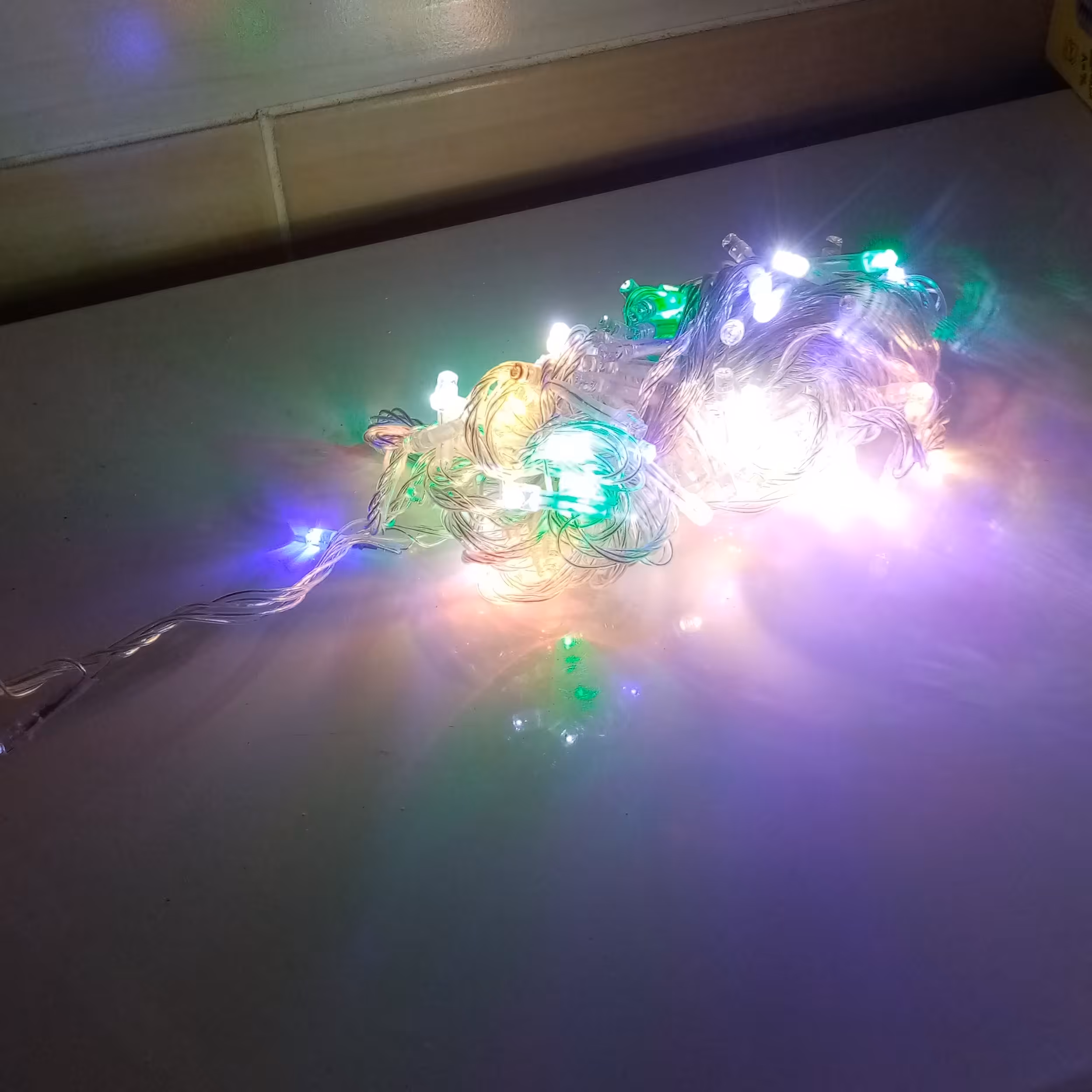 ریسه سوزنی ال ای دی مولتی کالر RGB هفت رنگ 