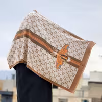 شال فوتر زمستانه، طرح گوچی