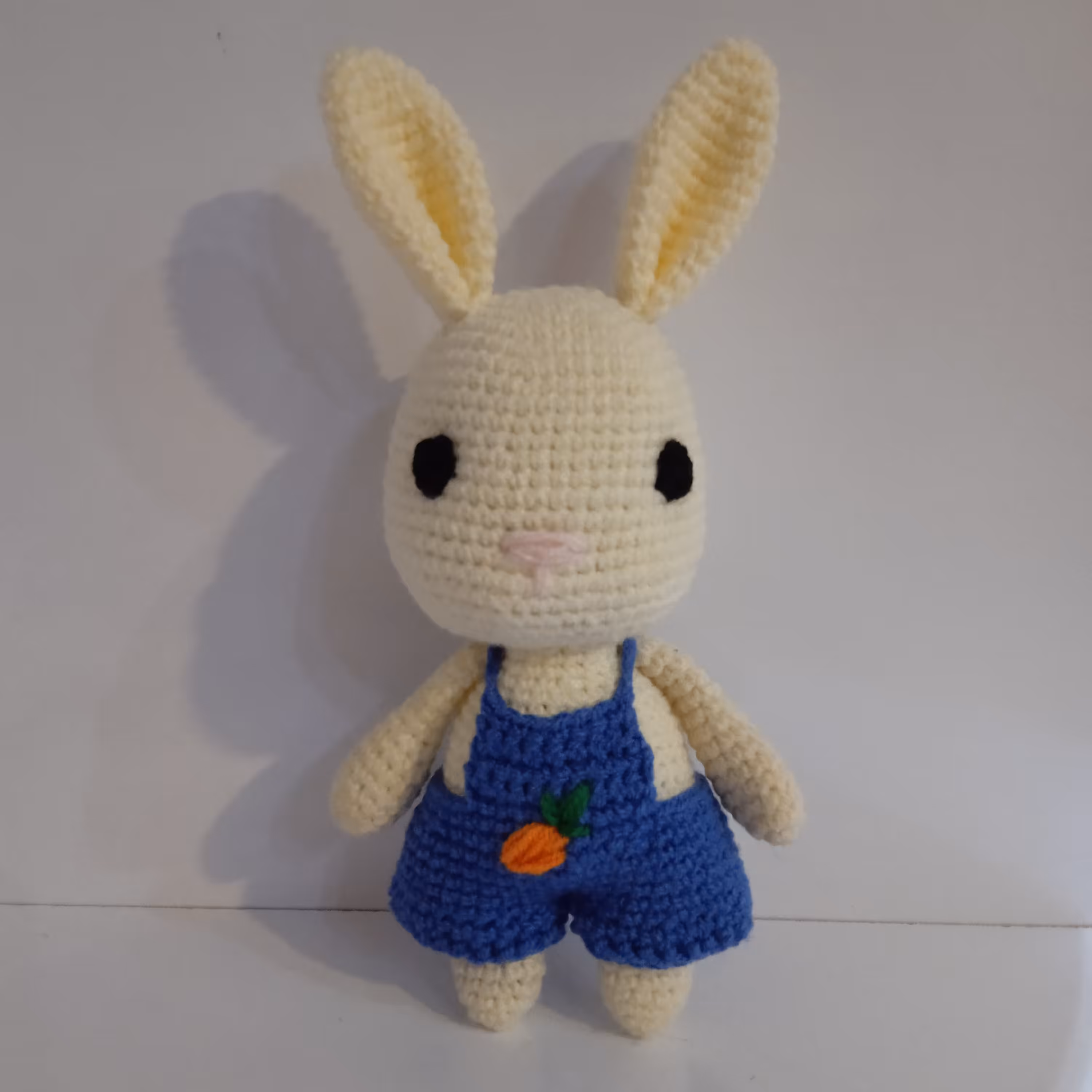 عروسک خرگوش پسر  دستباف