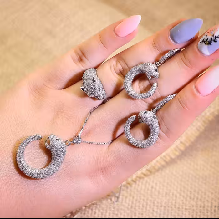 نیمست ترندو خاص تایگرنقره عیار925 روکش اب طلای18عیار