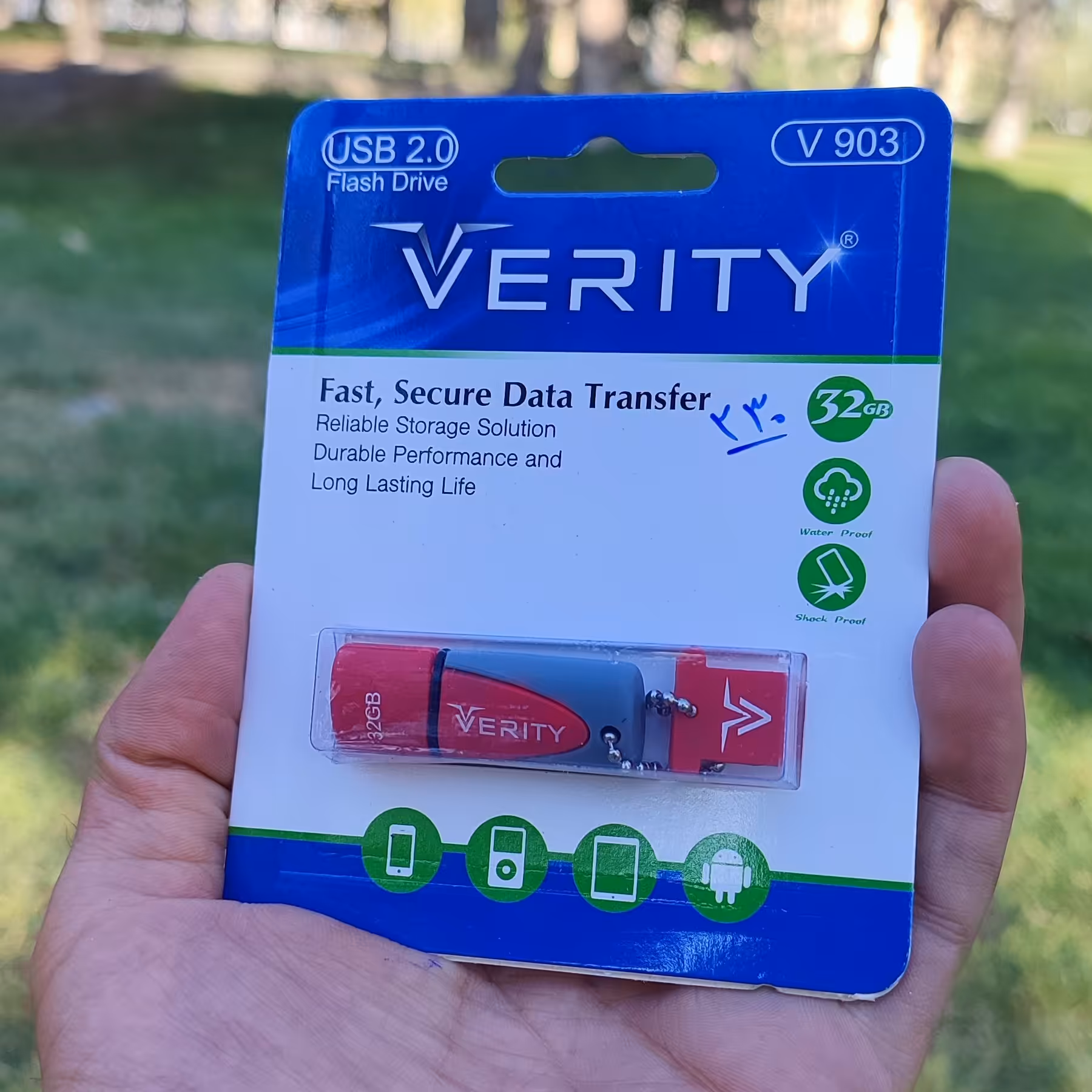 فلش مموری 32 گیگ وریتی جنس سیلیکونی با گارانتی مادام 