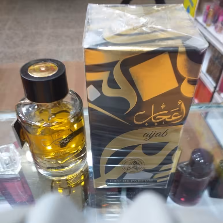 ادکلن اعجاب اماراتی