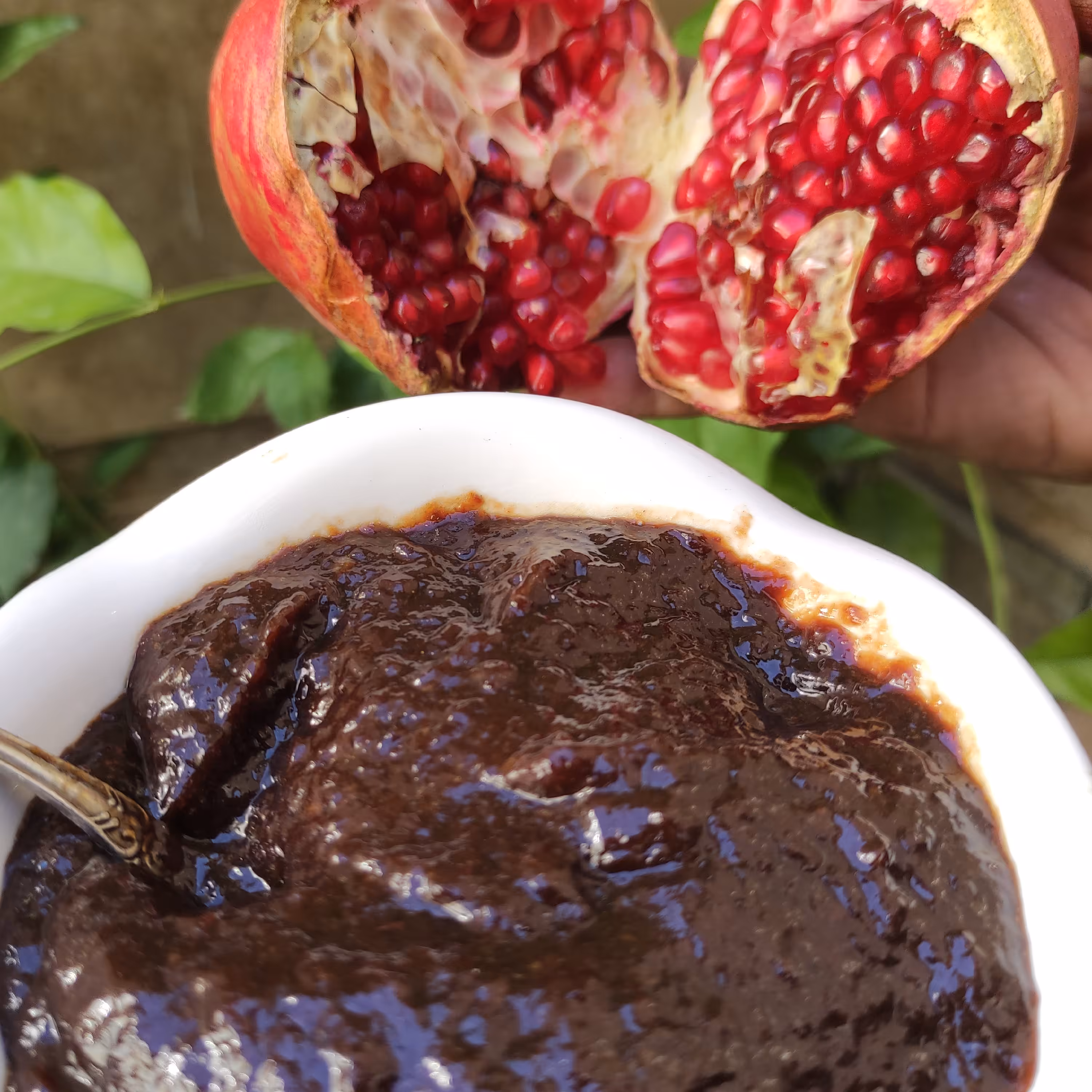 رب انار شیرین(ملس) و غلیظ و درجه یک خانگی نیم کیلو