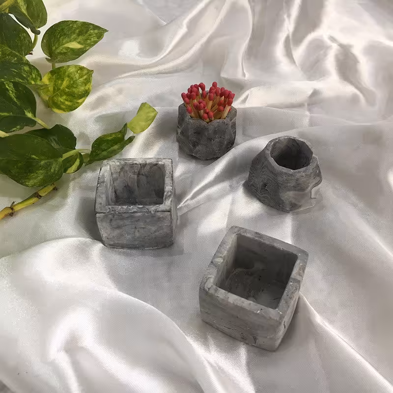 ظروف هندسی مینیاتوری