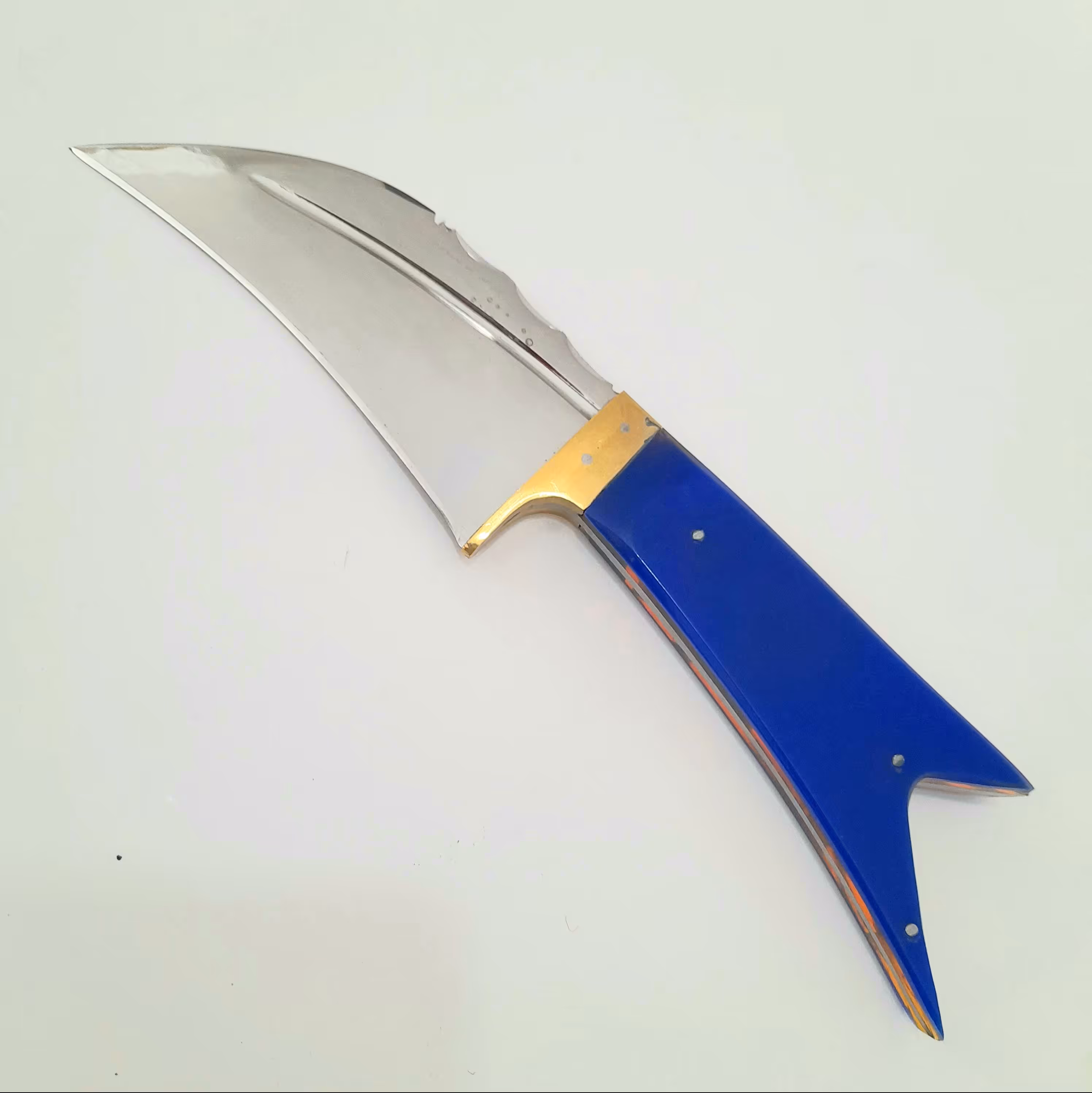 چاقوزنجان چاقوی زنجان چاقوی پوست کنی و پاک کردن مرغ و ماهی جنس فولادی طول کل چاقو 24 سانت  ضخامت تیغه 4 میل فولاد فنر 