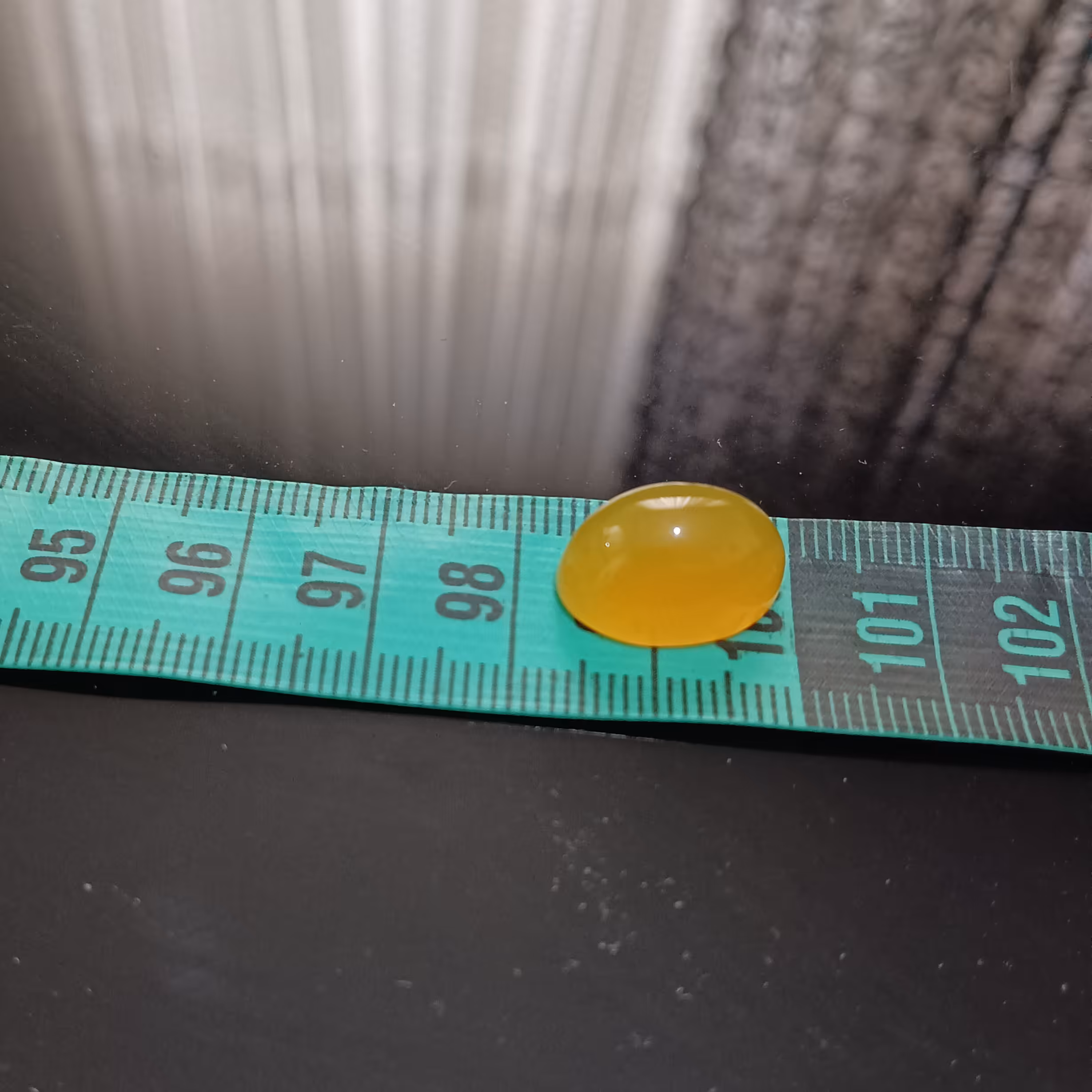 نگین و سنگ عقیق شرف الشمس اصل و معدنی به مناسبت هفدهم فروردین که کسانی که میخواهند در هفدهم فروردین دعای شرف الشمس حک کن